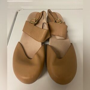 DANSKO leather clogs women’s size 40